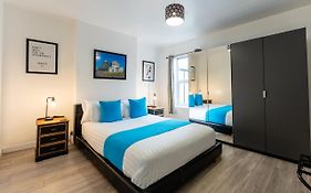 Tettenhall Lodge Apartment